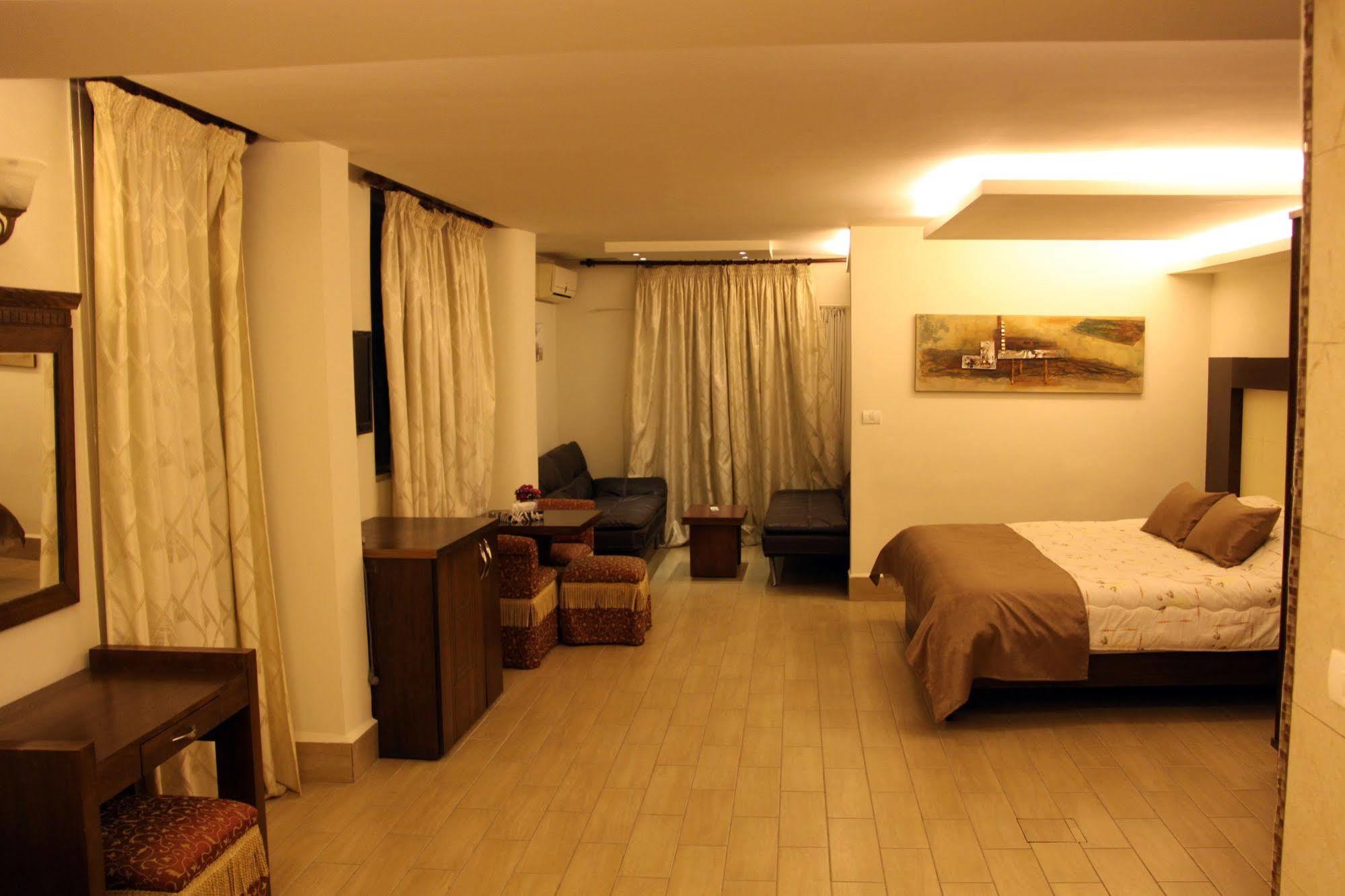 ג'ונייה Lamedina Hotel & Resort מראה חיצוני תמונה