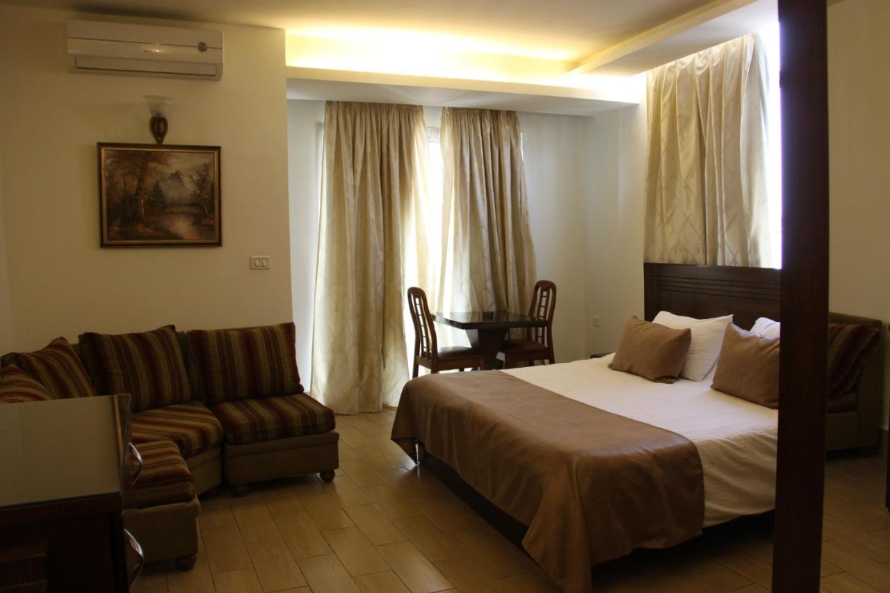 ג'ונייה Lamedina Hotel & Resort מראה חיצוני תמונה